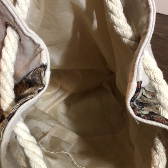 Vintage Tapestry Teddy Bear Backpack - Picture 13 of 16